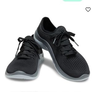 NWOT Crocs LiteRide360 Pacer Sneakers